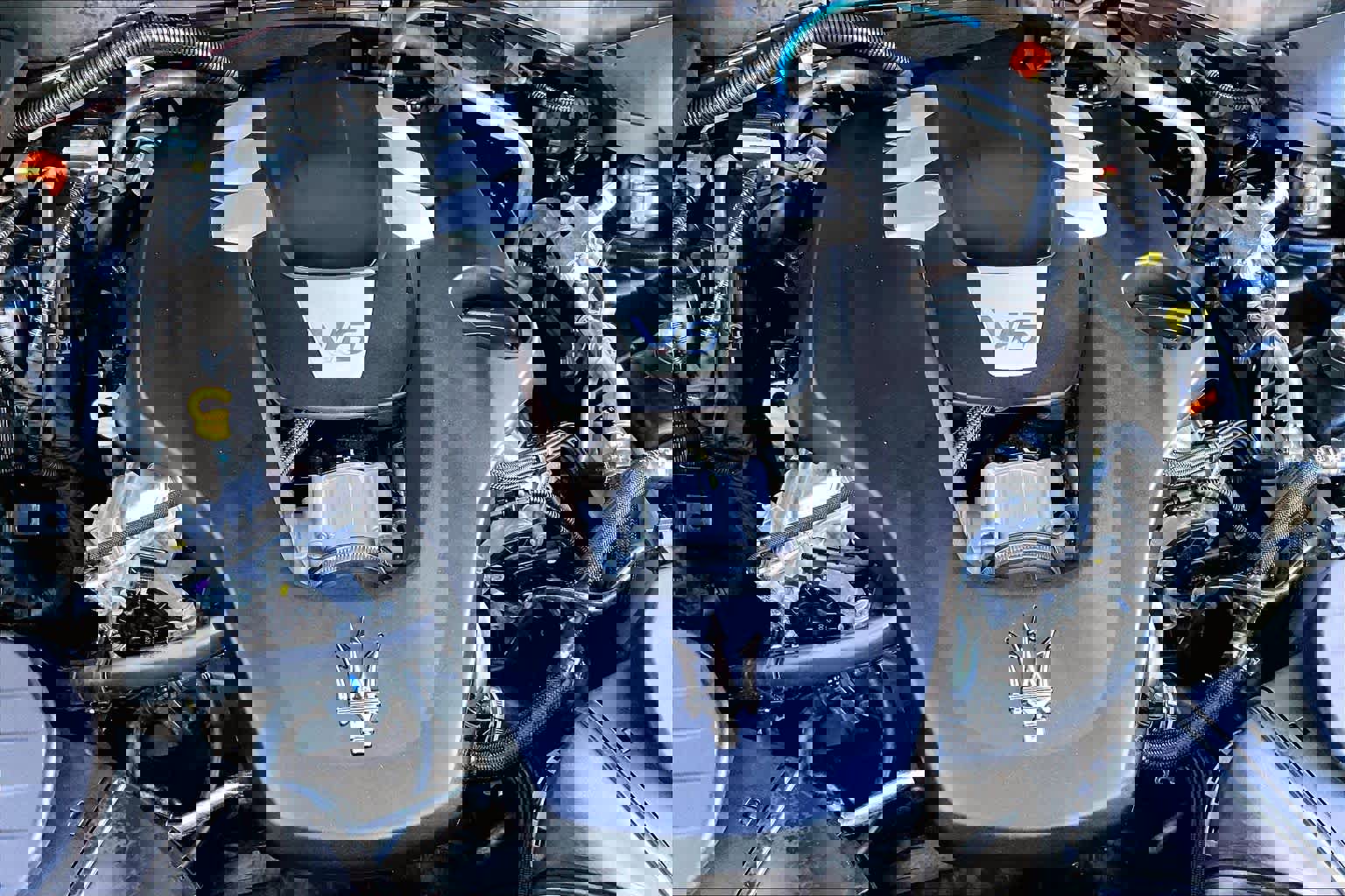 Used 2023 Maserati Levante GT image 32