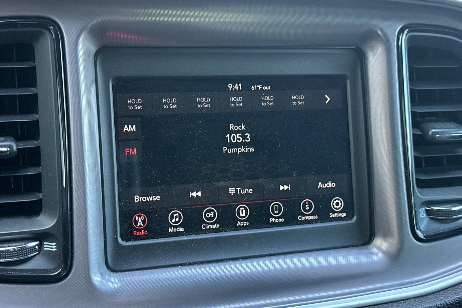 Used 2019 Dodge Challenger SXT image 22