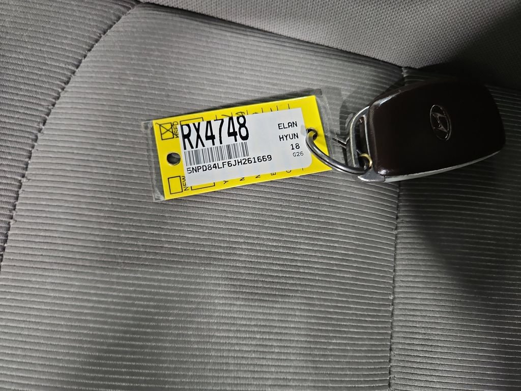 Used 2018 Hyundai Elantra Value Edition w/ Cargo Package FWD image 29