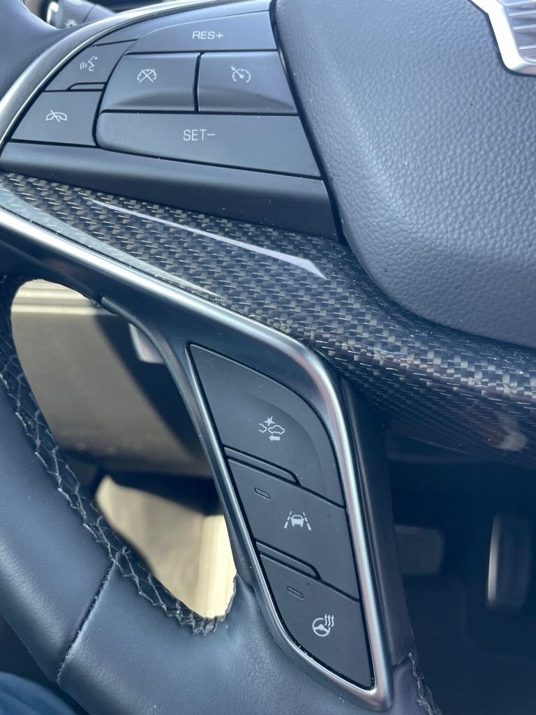 Used 2025 Cadillac XT5 Sportv w/ Technology Package AWD/4WD image 19