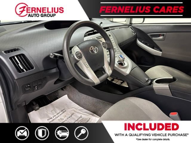 Used 2014 Toyota Prius Two FWD image 31