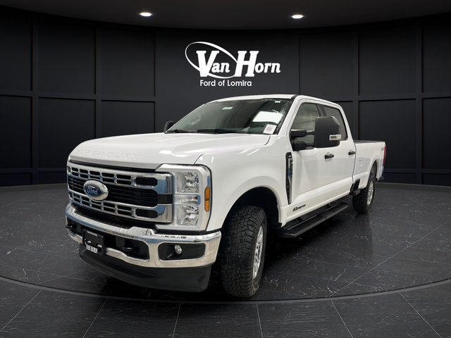 Used 2024 Ford F250 XLT AWD/4WD image 7