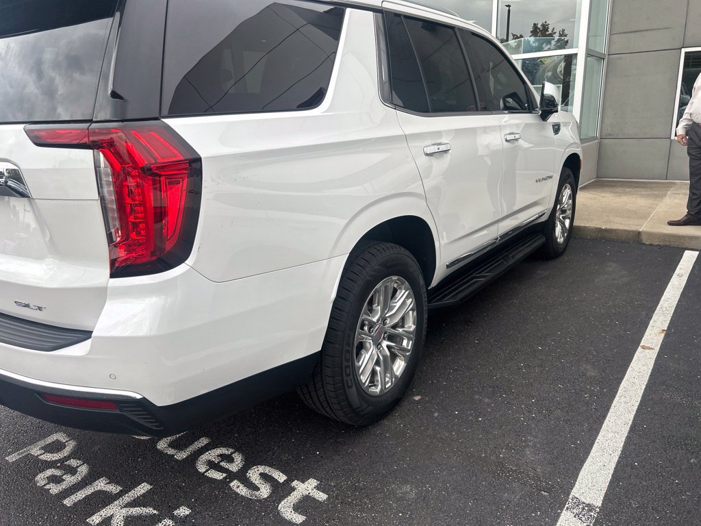 Used 2021 GMC Yukon SLT w/ SLT Luxury Plus Package AWD/4WD image 6