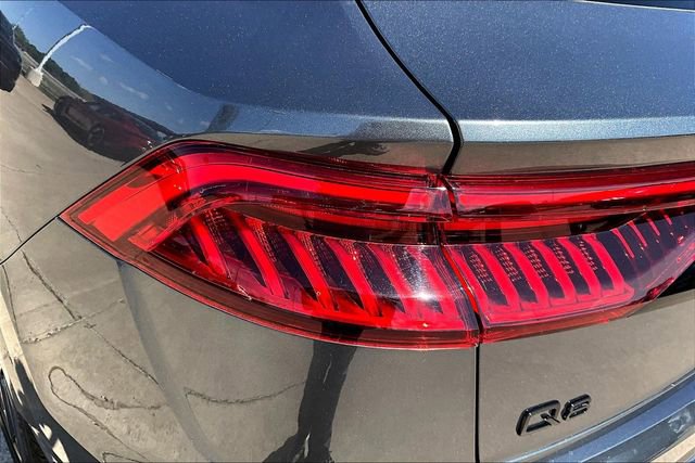 Used 2023 Audi Q8 Prestige w/ Prestige Package AWD/4WD image 32