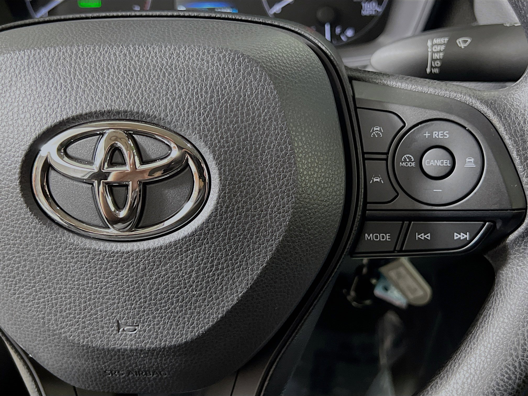 Used 2025 Toyota Corolla LE image 20