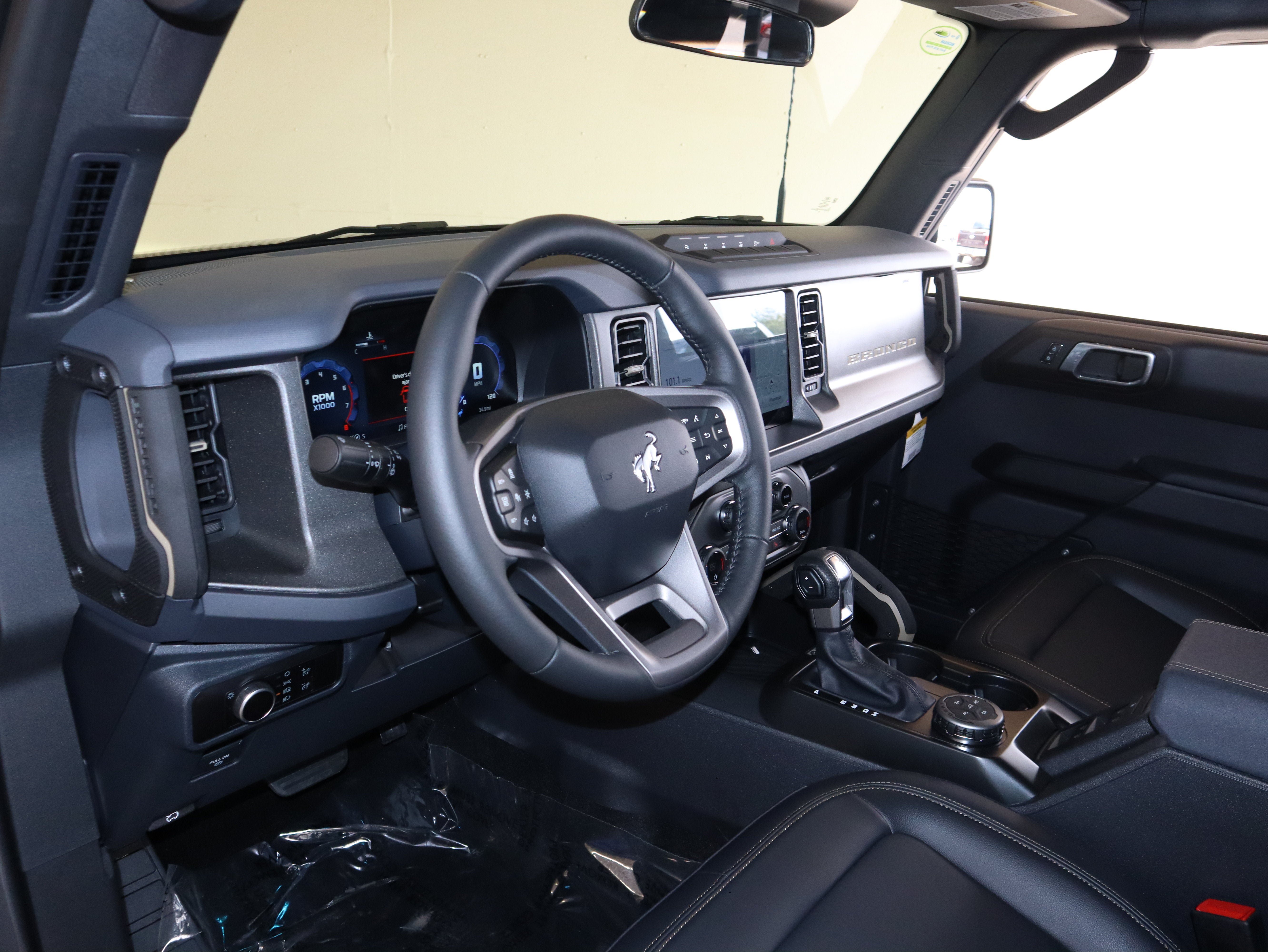New 2026 Ford Bronco Badlands AWD/4WD image 21