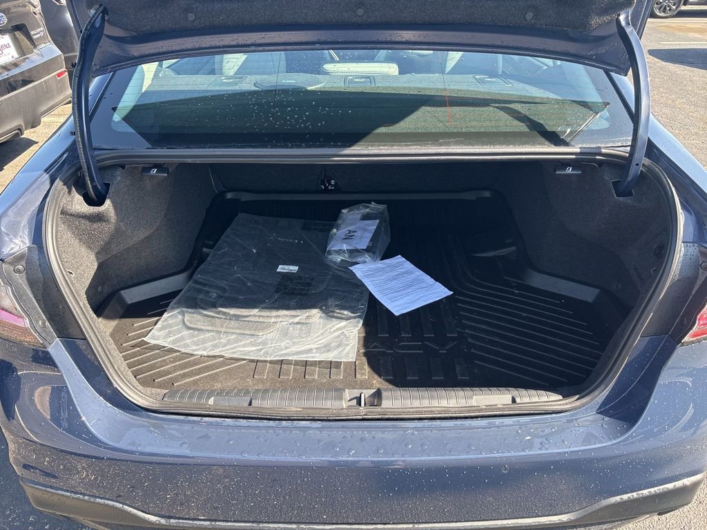 Certified 2025 Subaru Legacy Limited AWD/4WD image 24
