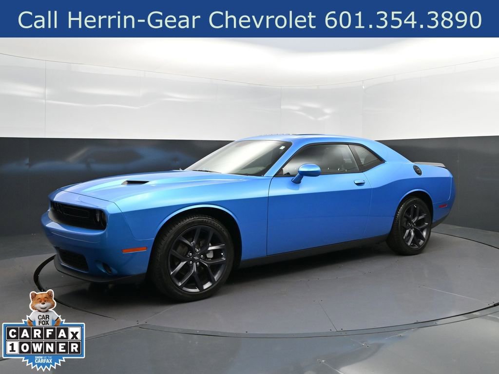 Used 2023 Dodge Challenger SXT w/ Blacktop Package RWD image 3