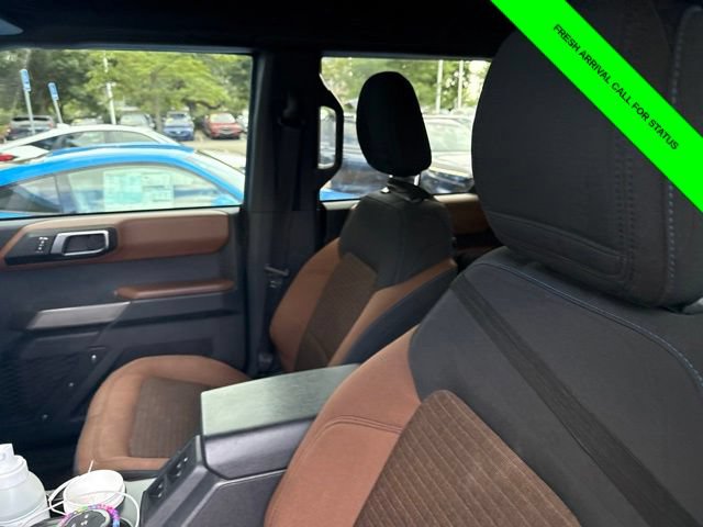 Used 2021 Ford Bronco Outer Banks AWD/4WD image 13