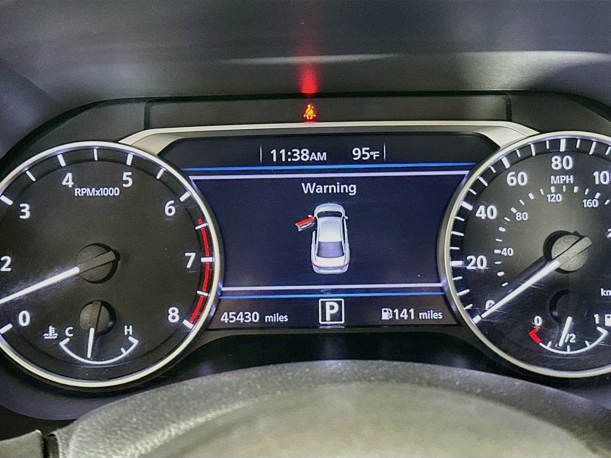 Used 2025 Nissan Sentra SR FWD image 19