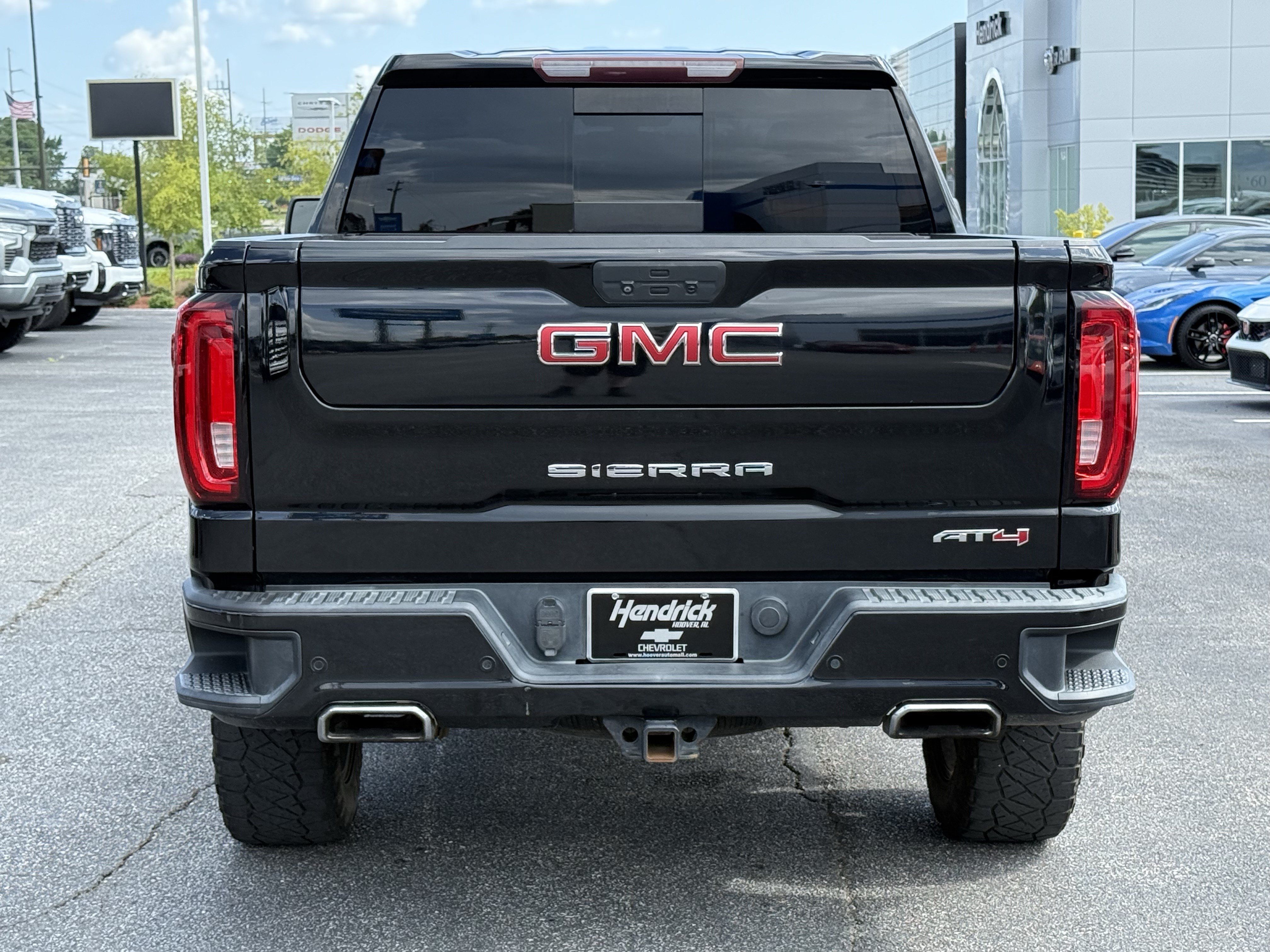 Used 2020 GMC Sierra 1500 AT4 w/ AT4 Premium Package AWD/4WD image 10