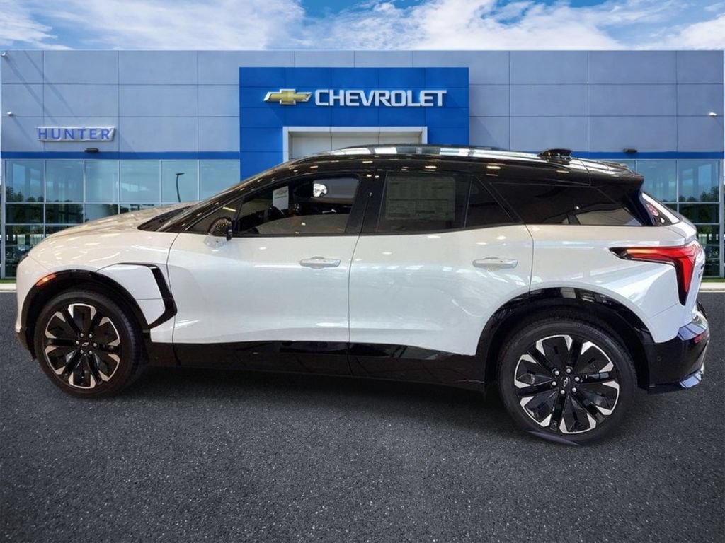 New 2026 Chevrolet Blazer EV RS w/ Super Cruise Package FWD image 5