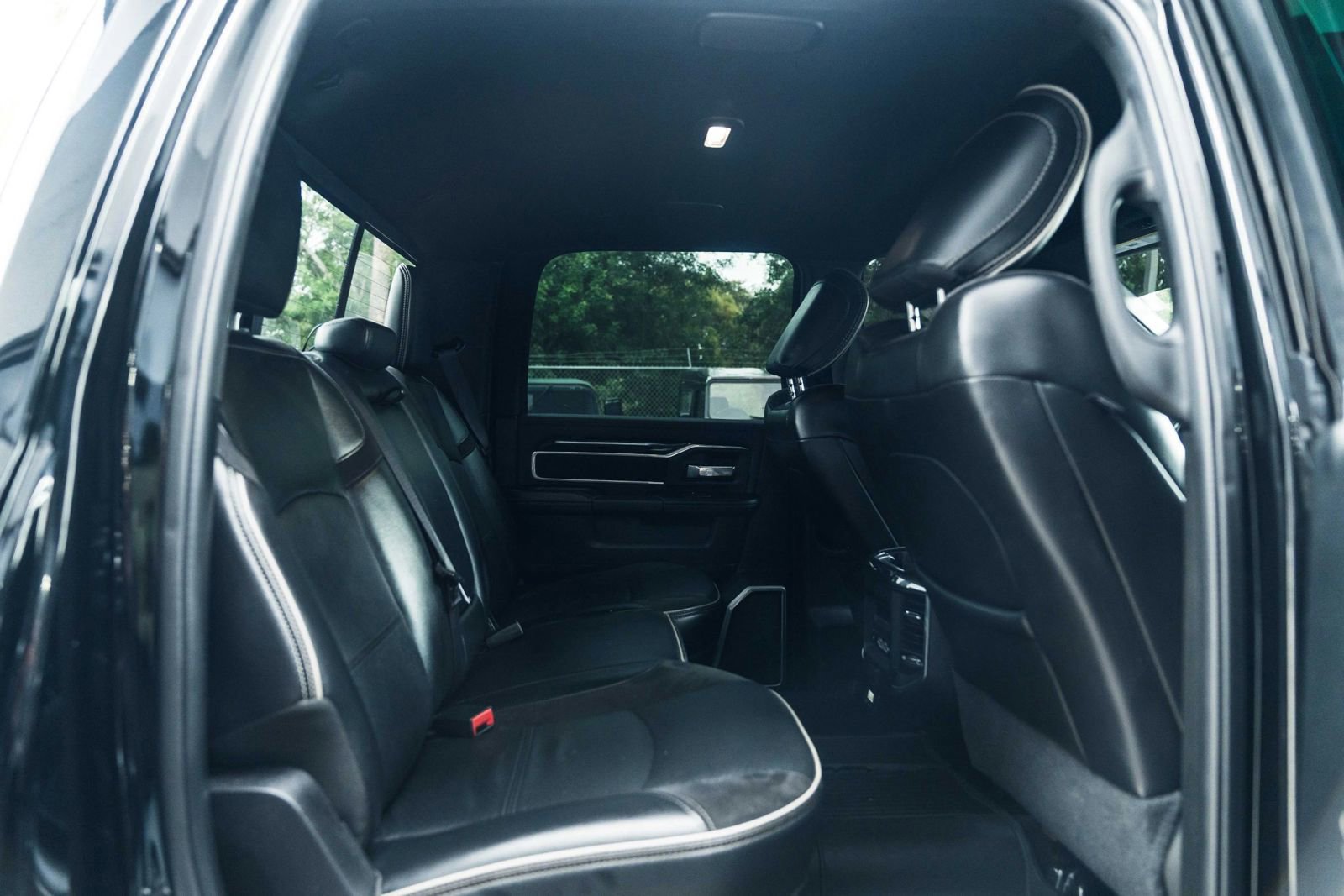 Used 2019 RAM 3500 Laramie image 30