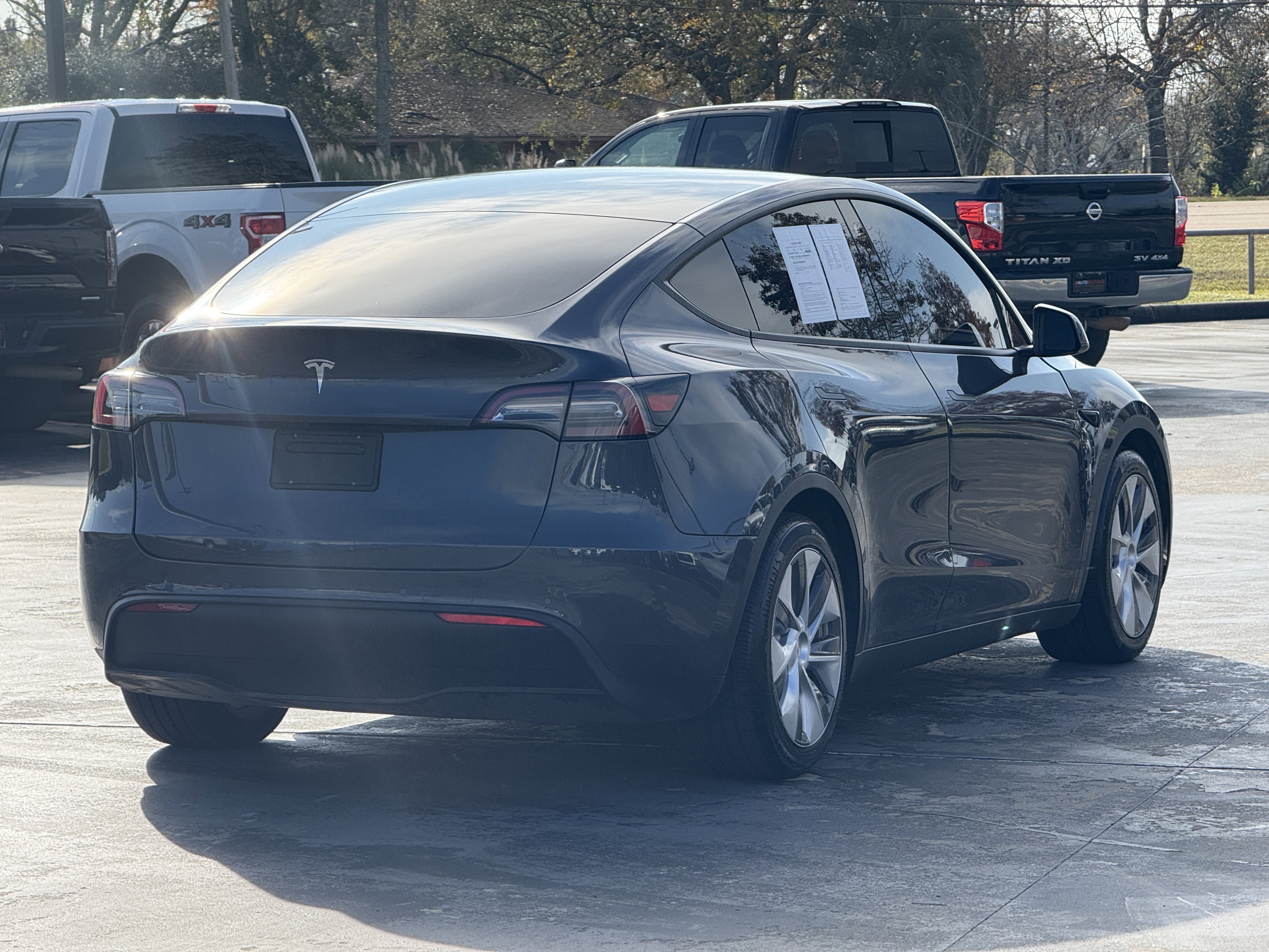 Used 2022 Tesla Model Y Performance image 10