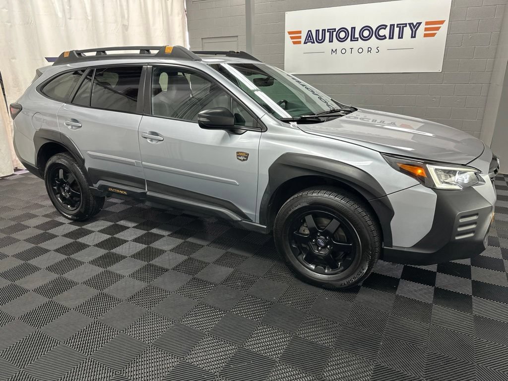 Used 2022 Subaru Outback Wilderness AWD/4WD image 2