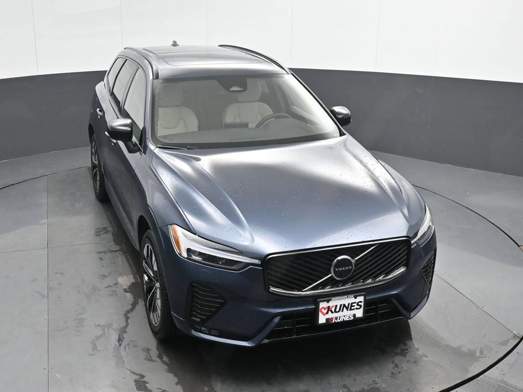 New 2026 Volvo XC60 B5 Plus w/ Protection Package Premier AWD/4WD image 33