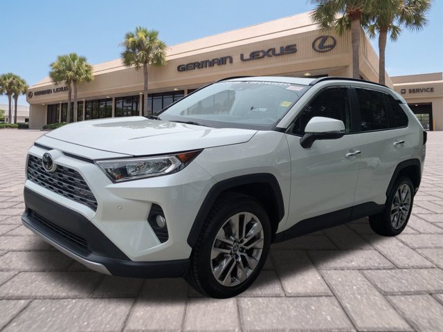 Used 2019 Toyota RAV4 Limited FWD image 8