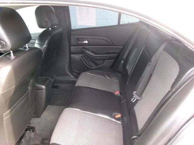 Used 2016 Chevrolet Malibu LT FWD image 23