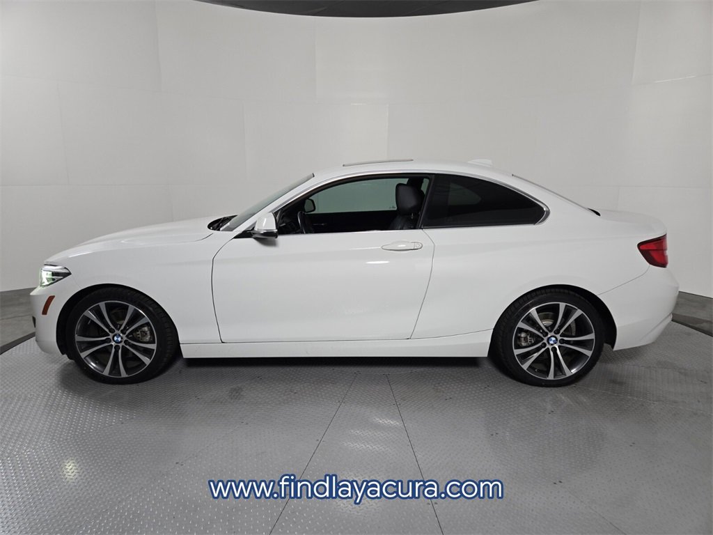 Used 2019 BMW 230i Coupe w/ Premium Package image 3