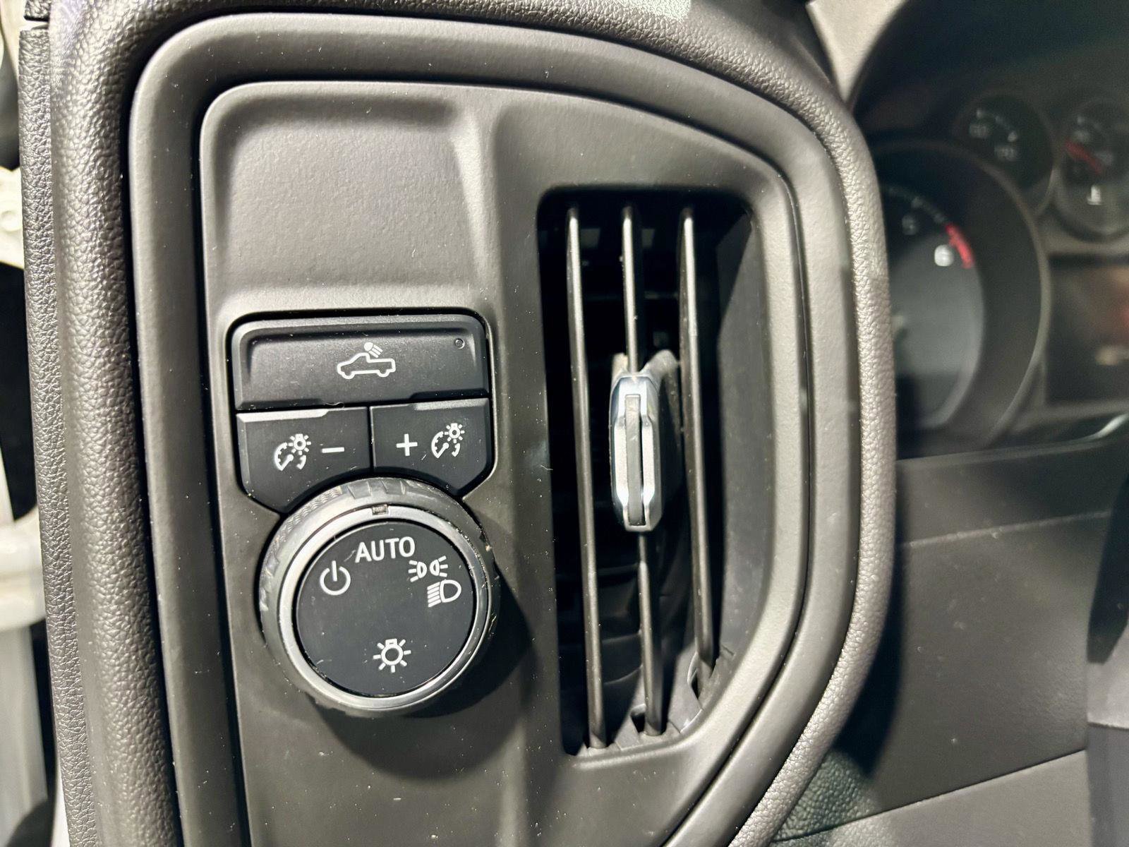 Used 2021 Chevrolet Silverado 1500 W/T w/ WT Fleet Convenience Package image 16