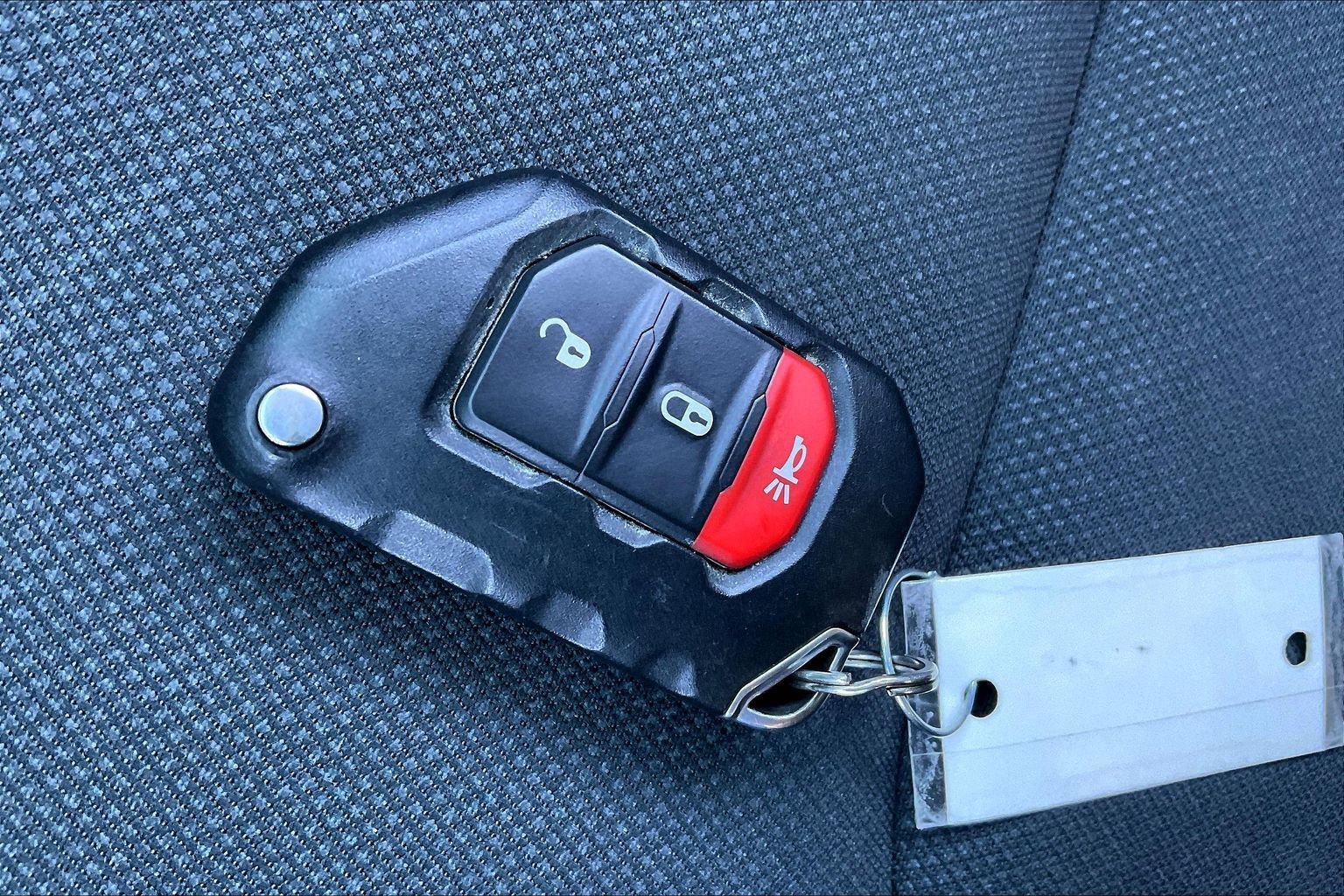 Used 2018 Jeep Wrangler Unlimited Sport S image 9