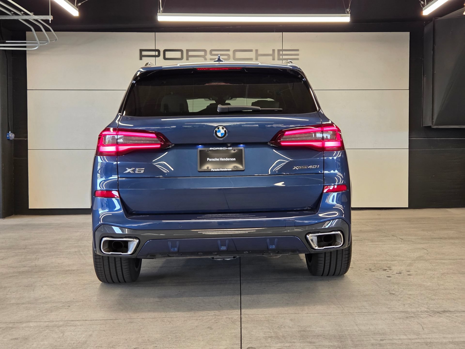 Used 2023 BMW X5 xDrive40i w/ M Sport Package AWD/4WD image 7