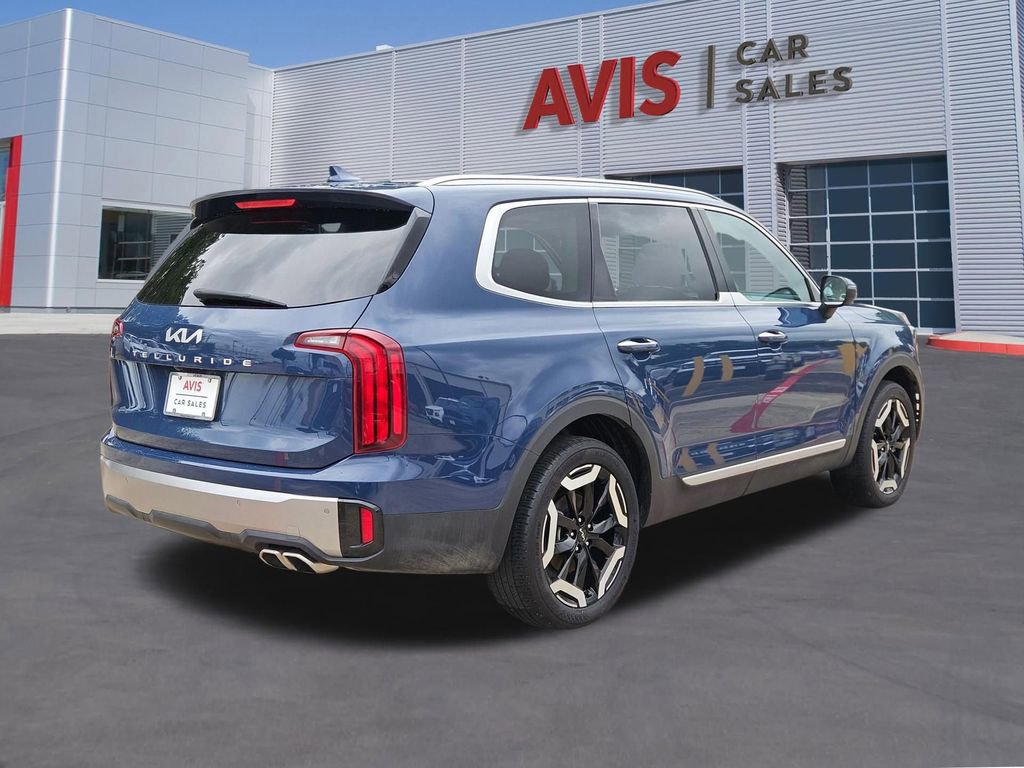 Used 2025 Kia Telluride S FWD image 6