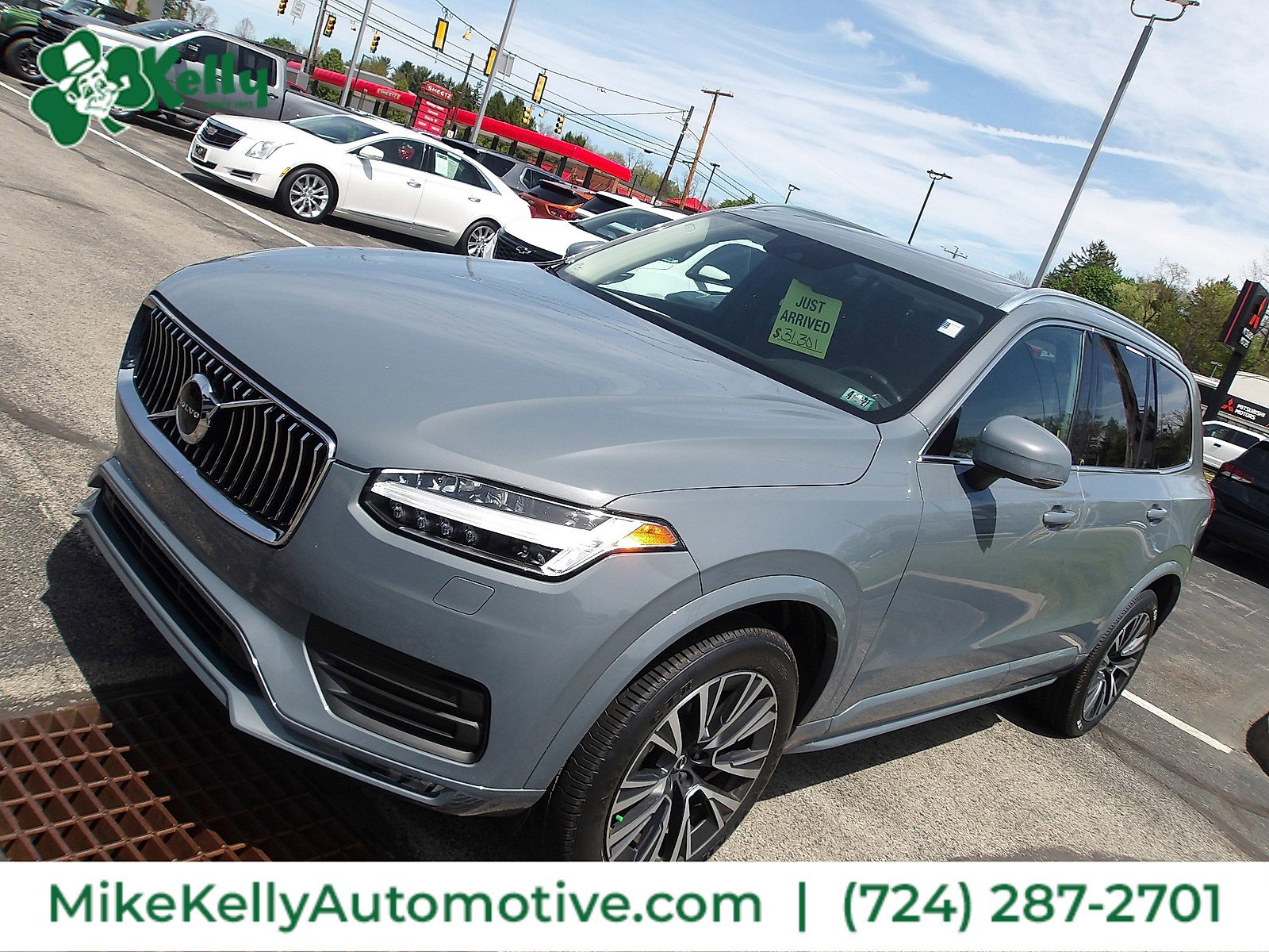 Used 2022 Volvo XC90 T6 Momentum AWD/4WD image 3