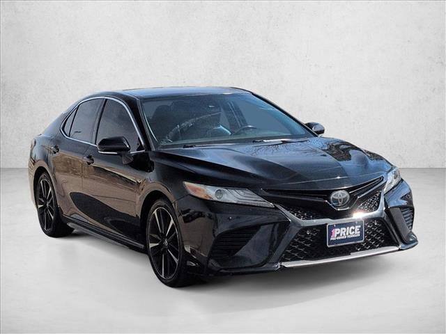 Used 2018 Toyota Camry XSE video 3