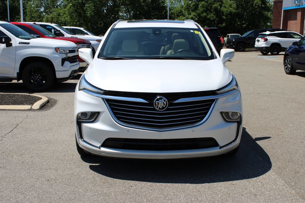 Certified 2023 Buick Enclave Essence w/ Experience Buick Package AWD/4WD image 7