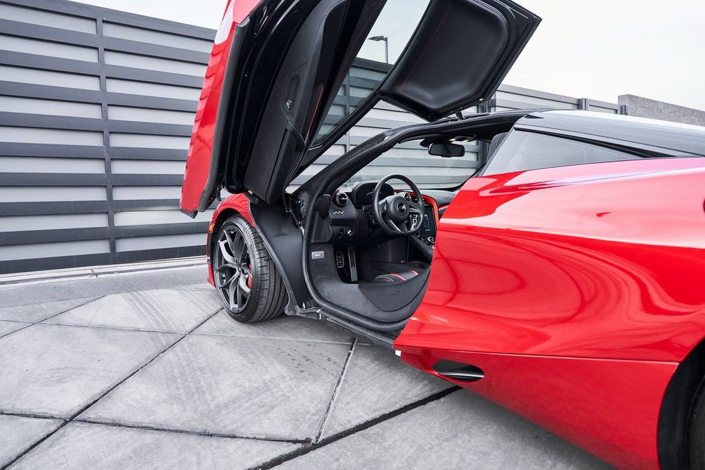Used 2021 McLaren 720S Performance image 37