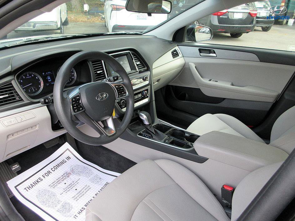 Used 2018 Hyundai Sonata SE image 14