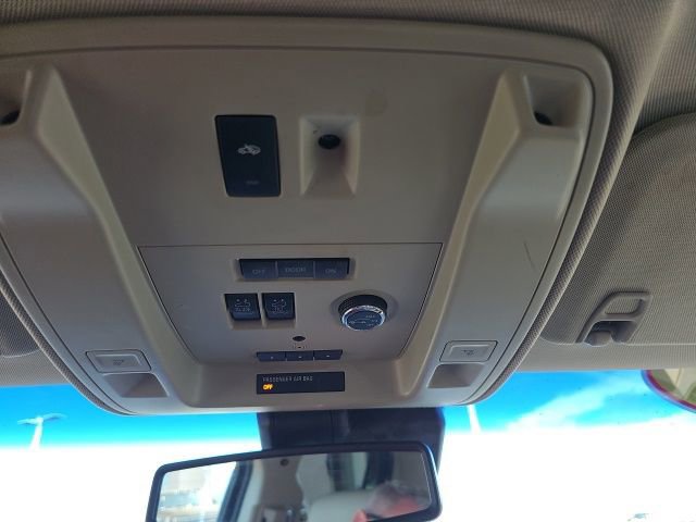 Used 2018 GMC Yukon Denali w/ Denali Ultimate Package image 49