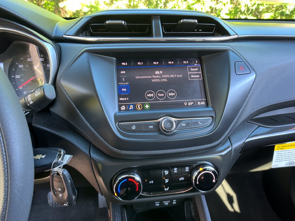 Used 2021 Chevrolet TrailBlazer LS FWD image 16