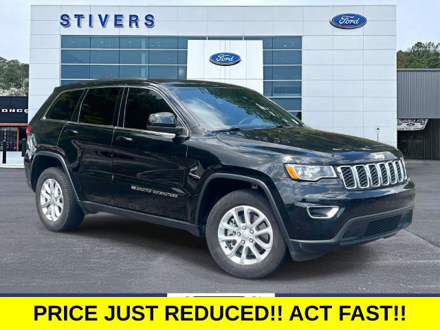 Used 2022 Jeep Grand Cherokee Laredo X RWD image 1