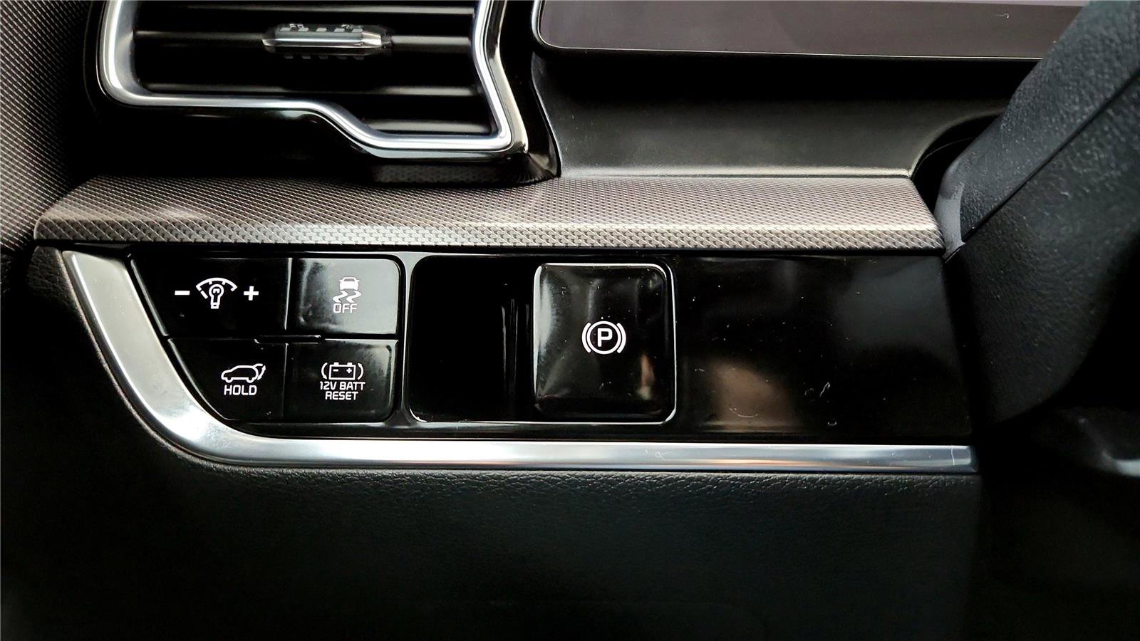 Used 2023 Kia Sportage SX Prestige image 34