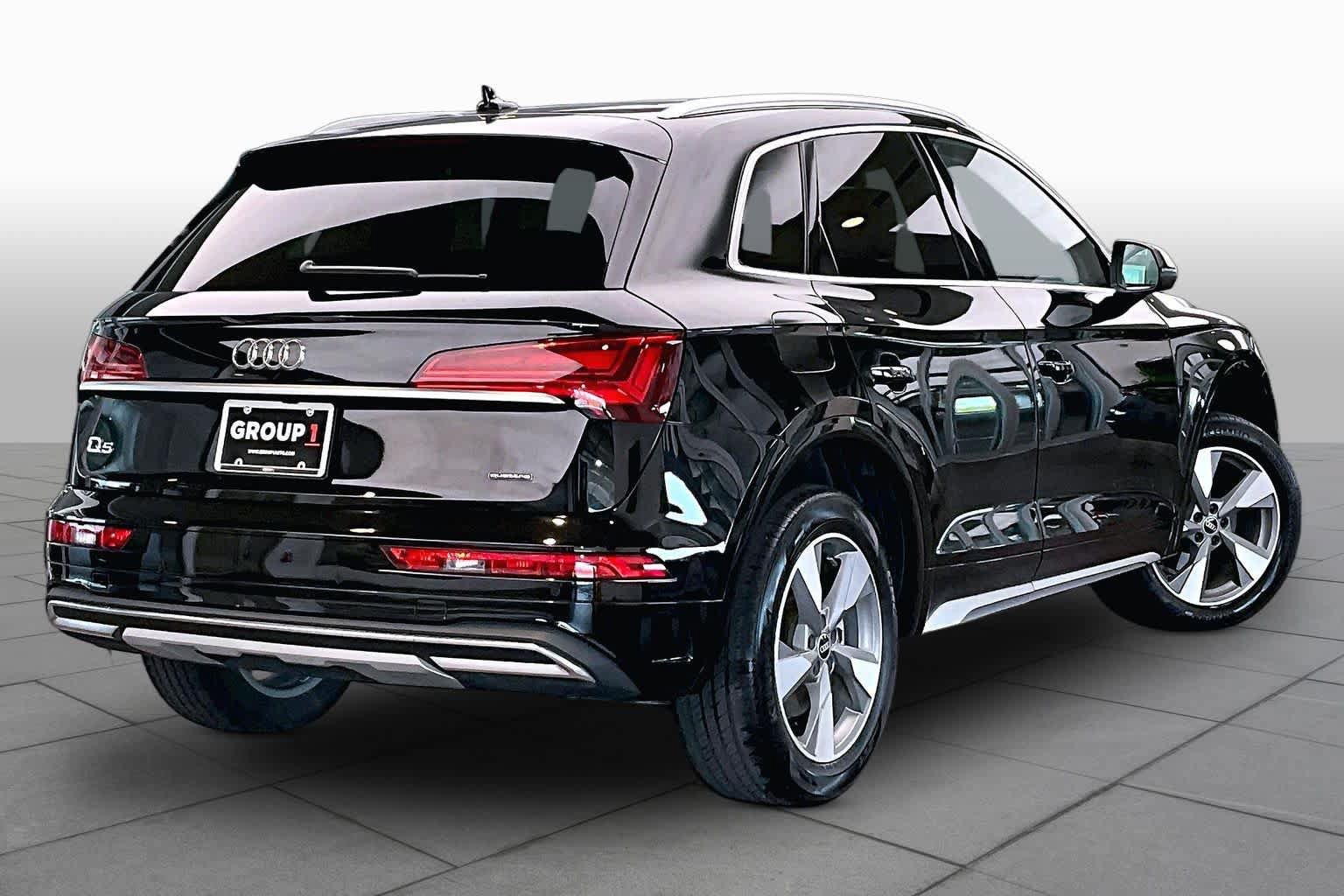 Used 2023 Audi Q5 2.0T Premium w/ Convenience Package AWD/4WD image 13