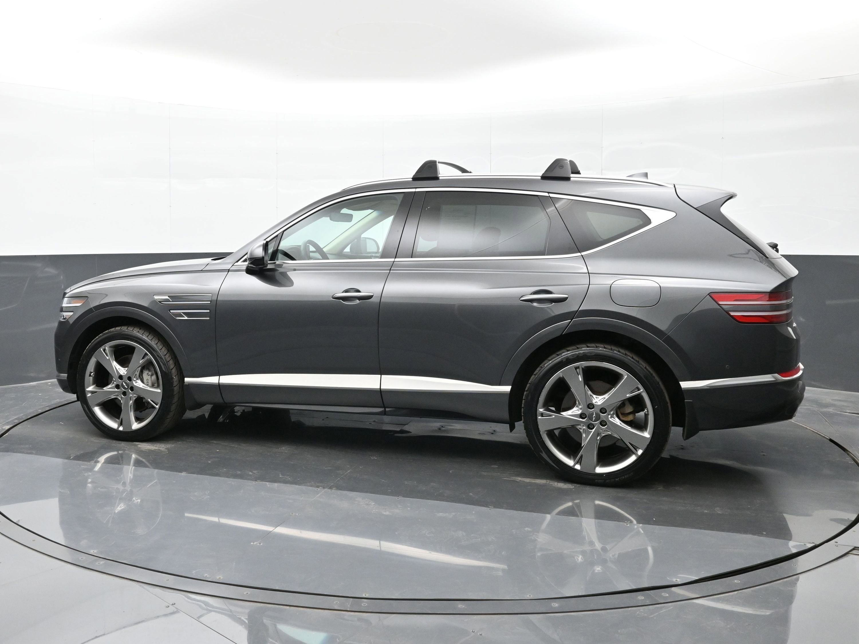 Used 2022 Genesis GV80 2.5T w/ Prestige Package 04 image 5