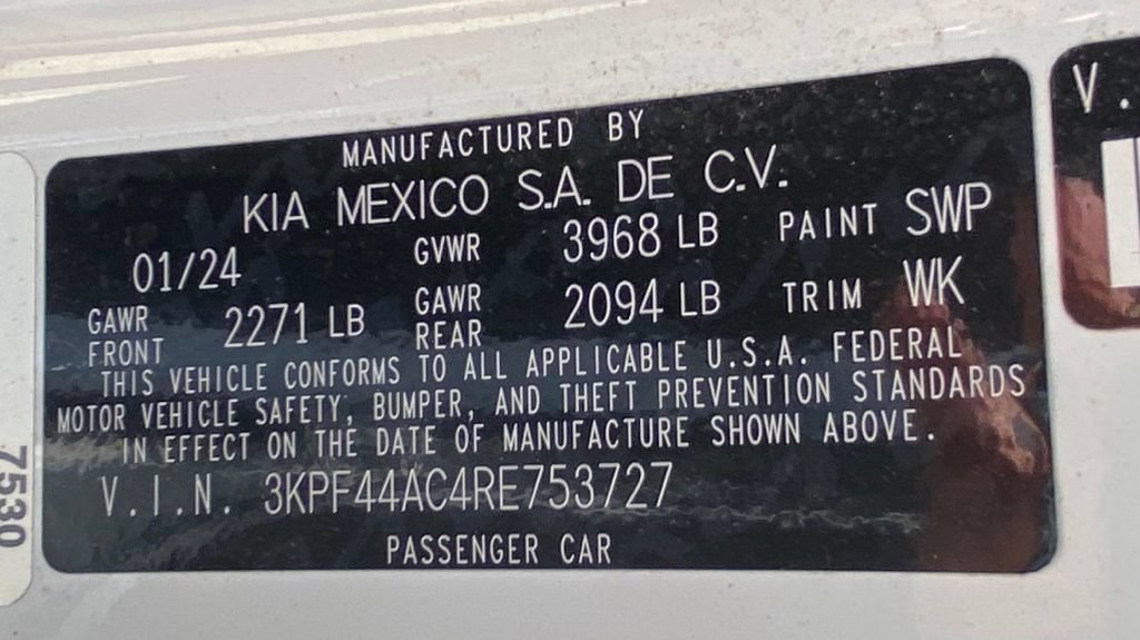 Used 2024 Kia Forte GT FWD image 32