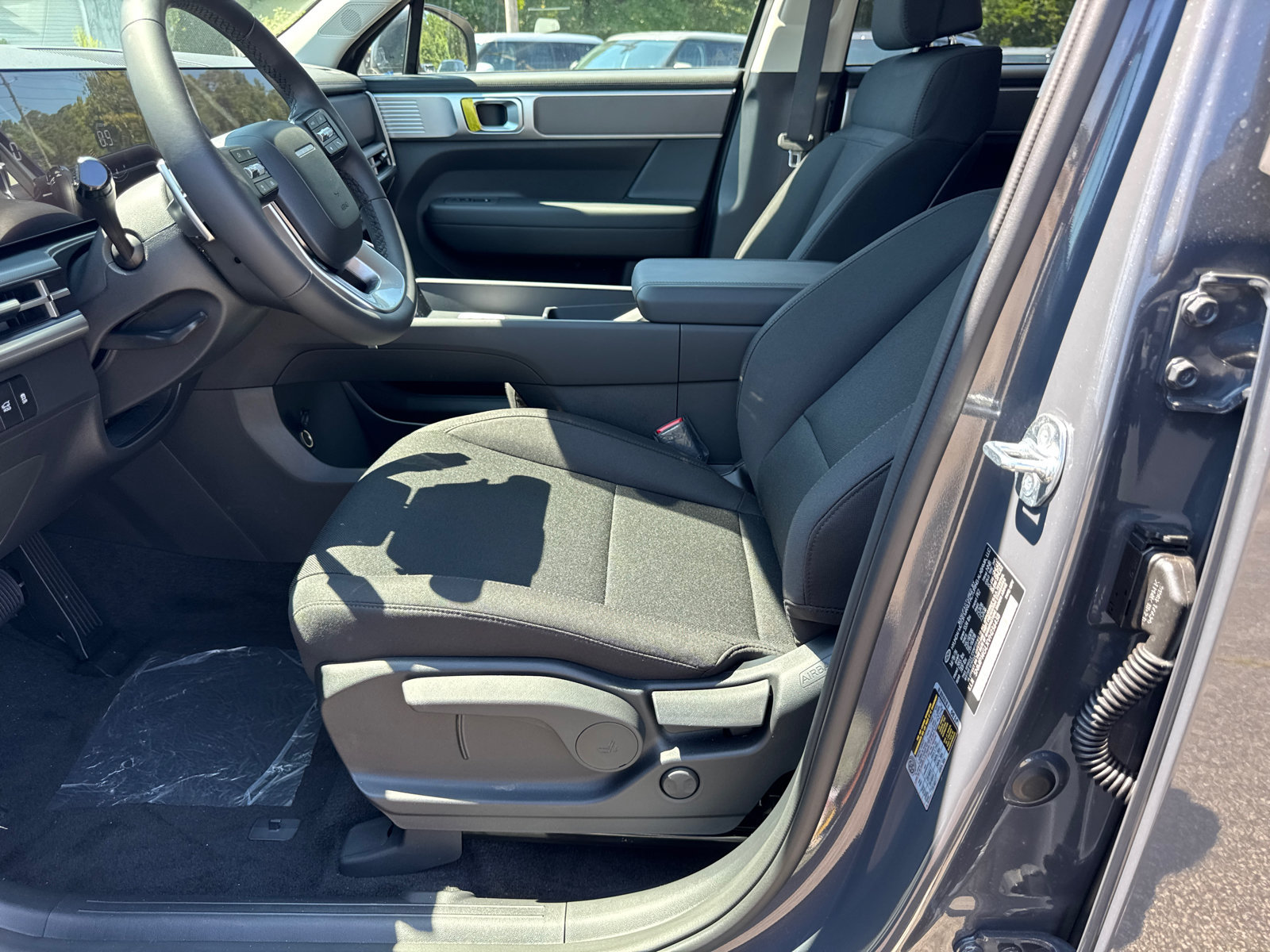 New 2027 Hyundai Santa Fe SE FWD image 10