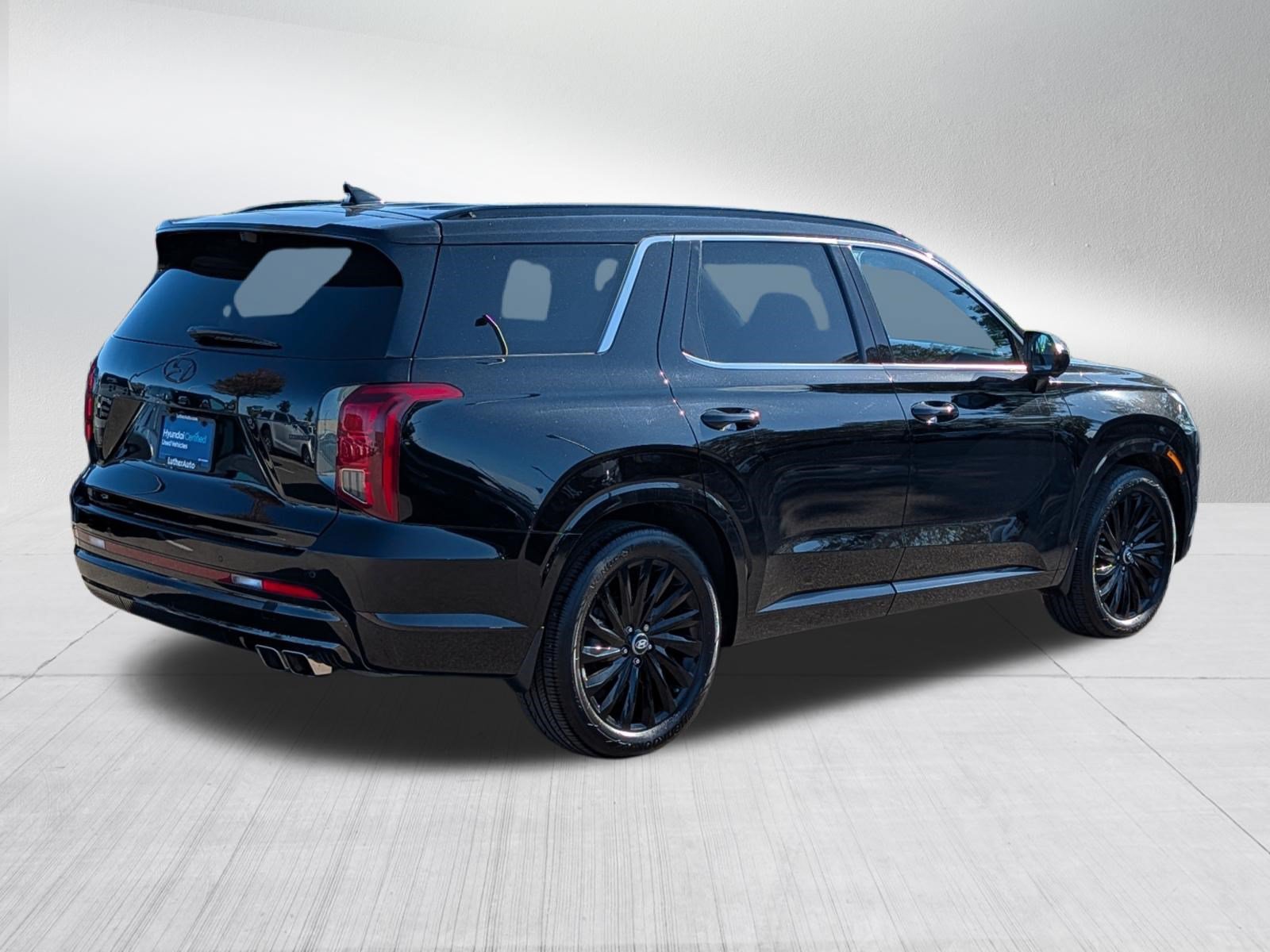 Certified 2025 Hyundai Palisade Calligraphy AWD/4WD image 7