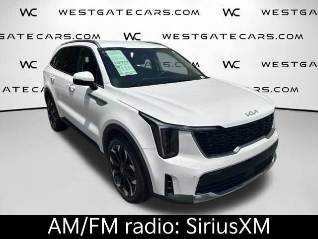 Certified 2024 Kia Sorento EX FWD image 4