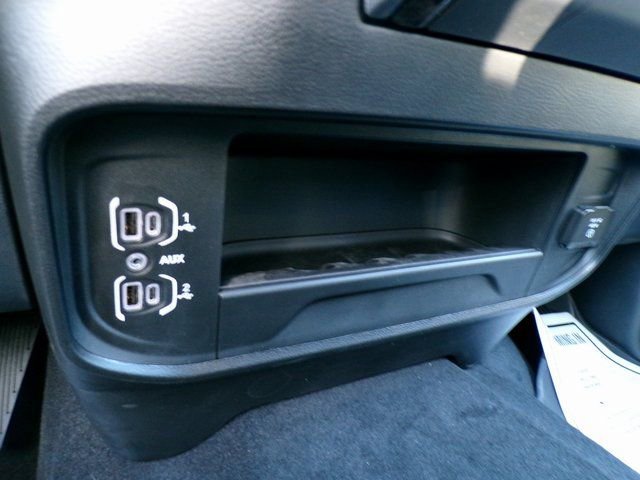 New 2026 RAM 3500 Tradesman AWD/4WD image 21