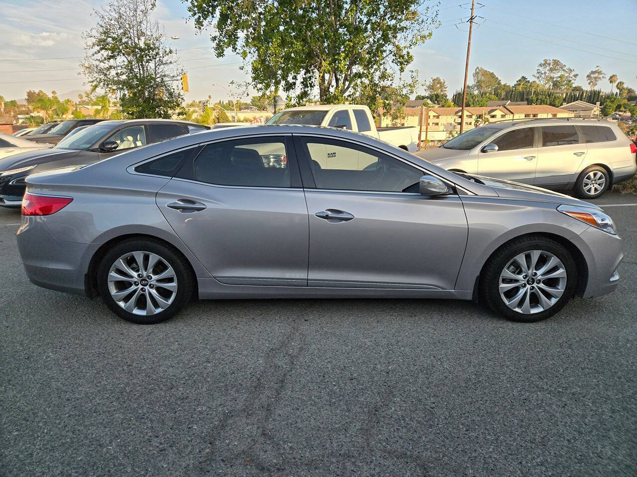 Used 2014 Hyundai Azera Limited FWD image 18