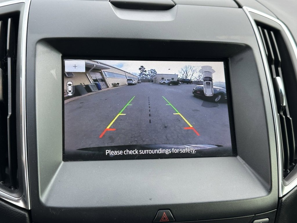 Used 2019 Ford Edge Titanium w/ Equipment Group 301A image 5