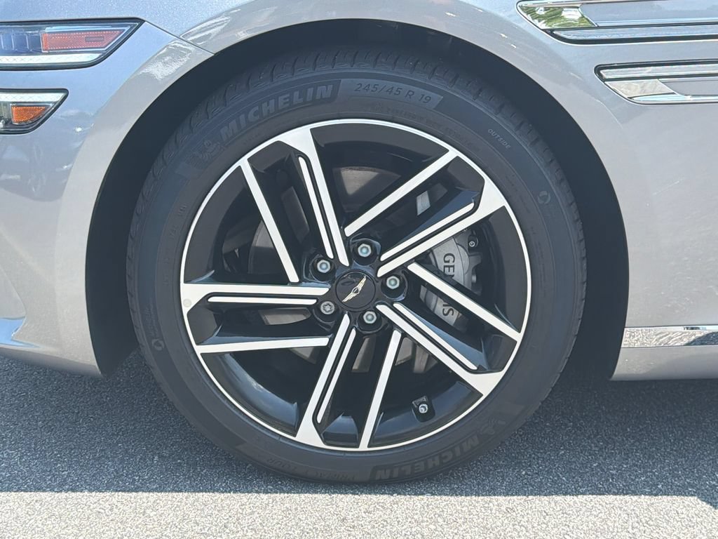 Used 2025 Genesis G80 2.5T Advanced AWD/4WD image 13
