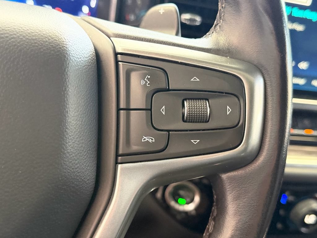 Used 2022 Chevrolet Silverado 1500 LTZ w/ LTZ Premium Package AWD/4WD image 22