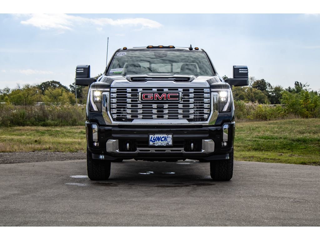 New 2026 GMC Sierra 2500 Denali w/ Denali Reserve Package image 5