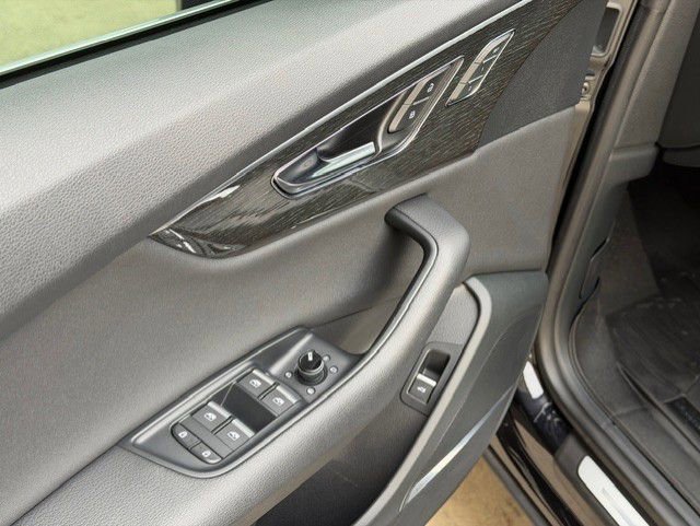 Used 2019 Audi Q8 Premium Plus image 22