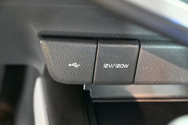 Used 2023 Toyota Camry SE FWD image 29